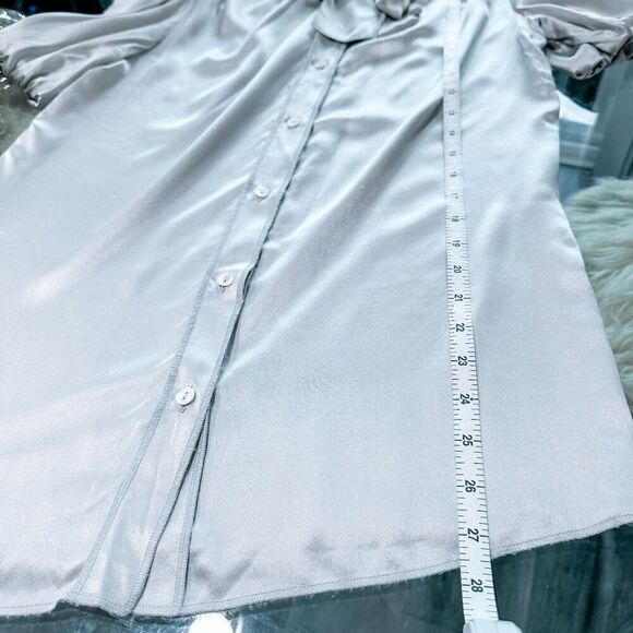 Dolce and Gabbana Ice Grey Silk Short Puff Sleeve Button Down Blouse Womens Size - Picture 7 of 10